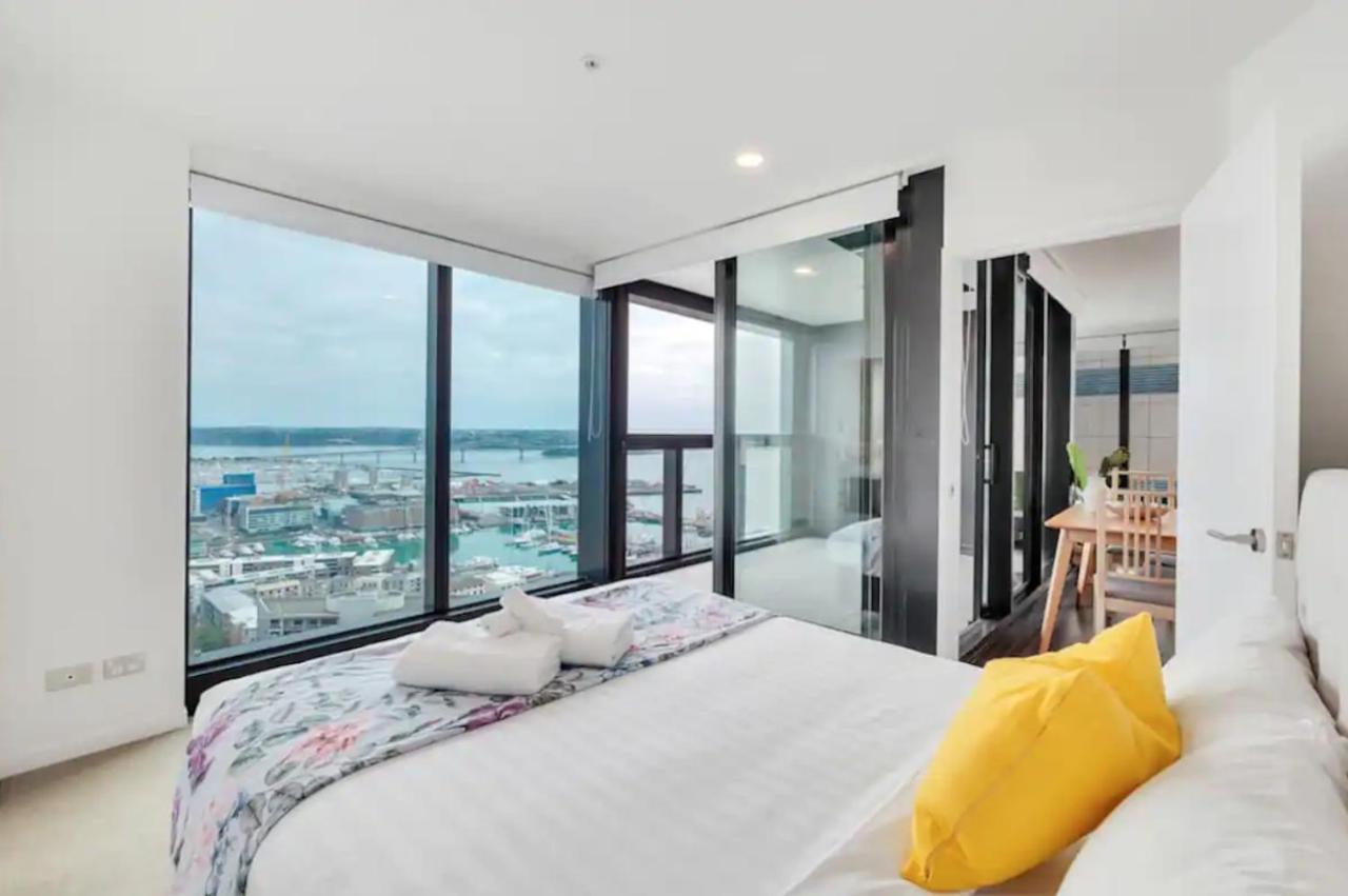 Magnificent Skytower, Sea, Habour View In Cbd Apartment Auckland Exterior photo