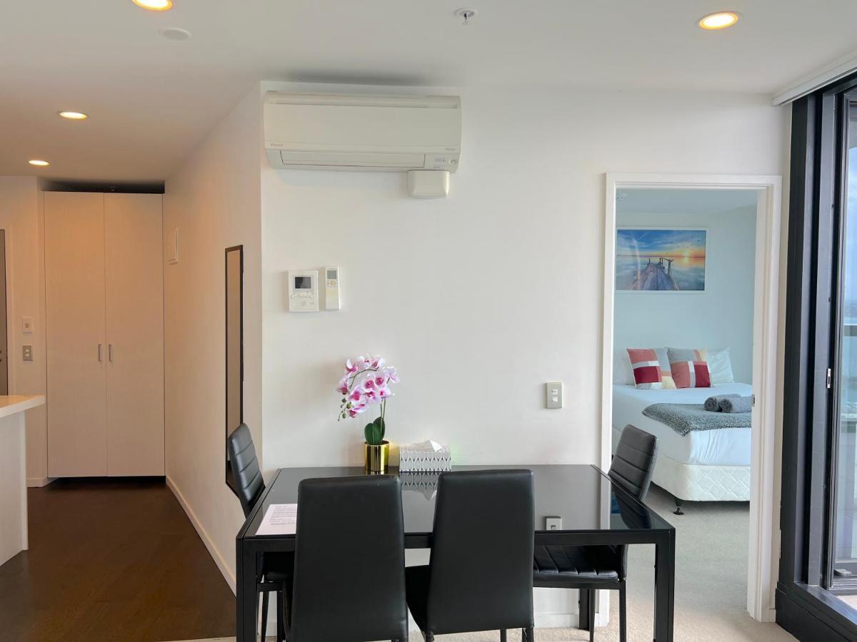 Magnificent Skytower, Sea, Habour View In Cbd Apartment Auckland Exterior photo