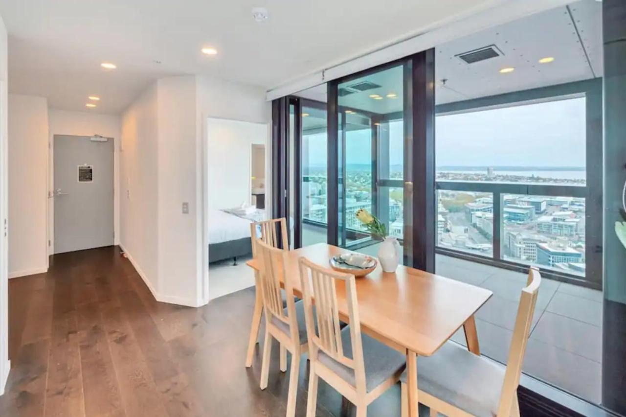 Magnificent Skytower, Sea, Habour View In Cbd Apartment Auckland Exterior photo
