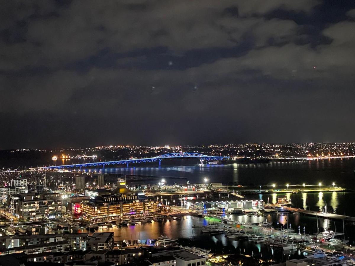 Magnificent Skytower, Sea, Habour View In Cbd Apartment Auckland Exterior photo